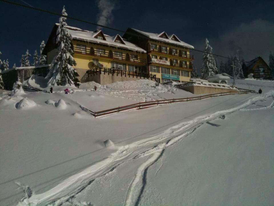 Vila Parang Petroşani Extérieur photo